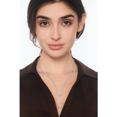 Collier tennis pyramide en or blanc 18k avec diamants