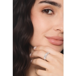 Bague 5 pierres en Or Blanc 18k ct 2,20 2