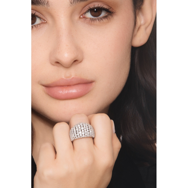 Bague jonc souple en or blanc avec diamants