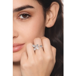 Bague ouverte fleur en or blanc et diamants 2