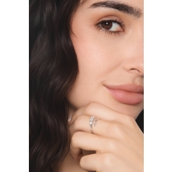 Bague trilogy en or blanc 750 avec trois diamants 2