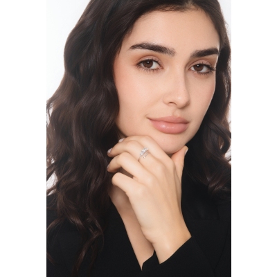 Bague trilogy contrarié en or blanc 750 trois diamants