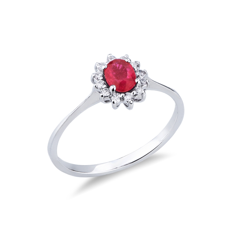 Bague en or blanc 18k avec rubis 5x4 mm et diamants