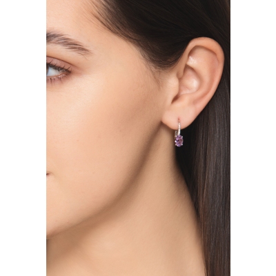 Boucles d'oreilles en or blanc 18k avec améthystes et diamants