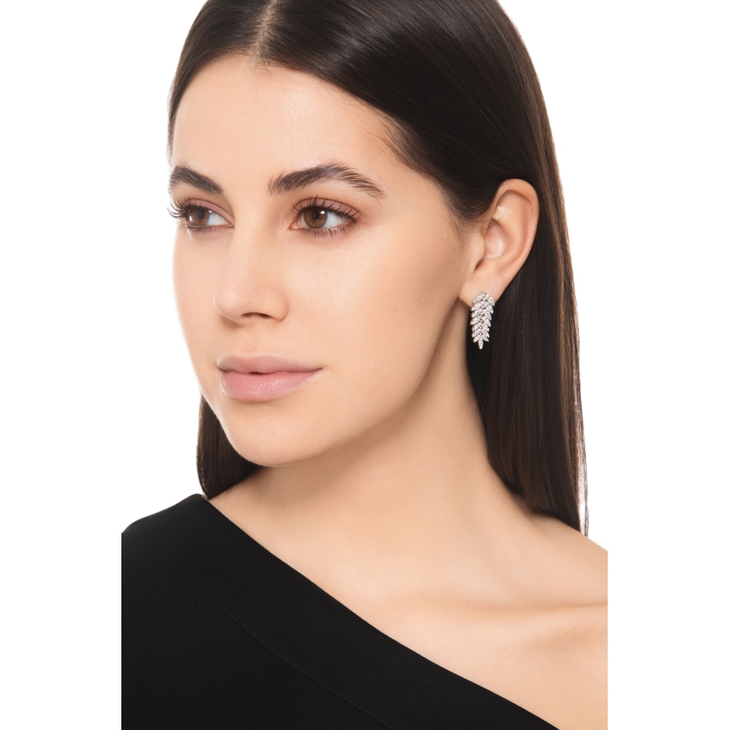 Boucles d'Oreilles Design Pendantes Diamants Or Blanc