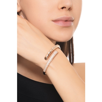 Bracelet semi-rigide design en or rose 18k avec diamants