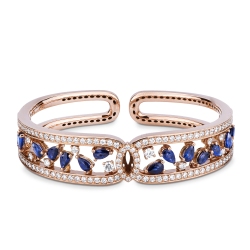 Bracelet en or rose 18k avec saphirs bleus et diamants