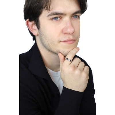 Bague Solitaire Homme en Or Blanc 750 avec Diamant Noir 0.45 ct