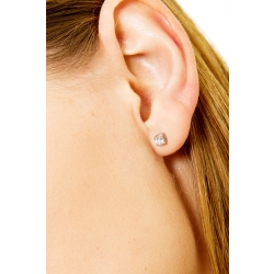 Mono boucle d'oreille en or blanc 18 carats avec diamant, 0,15 ct 2