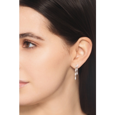 Boucles d'oreilles 2 pendantes en or blanc 18k avec diamants