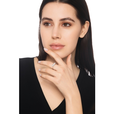 Bague 3 pierres de 1.50 ct en or blanc 18k 