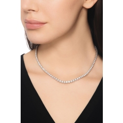 Collier tennis dégradé en or blanc 18 carats avec diamants 2