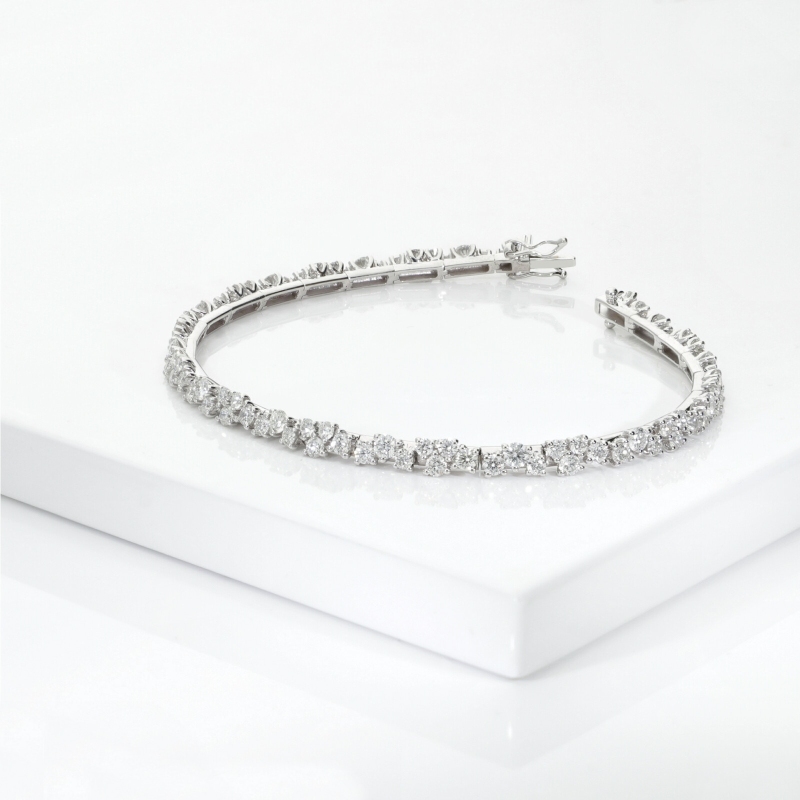 Bracelet de luxe or blanc 18k avec diamants