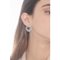 Boucles d'oreilles cercle en maille gourmette en or blanc 18 carats  2