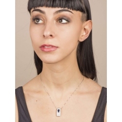 Collier en or blanc 18k avec diamants et saphir bleu 2