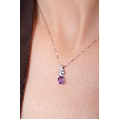 Collier femme en or blanc 18k avec améthyste et diamants