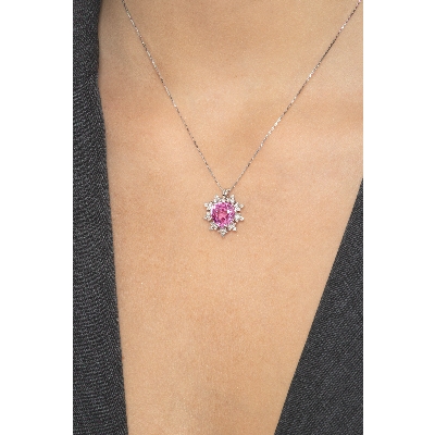 Collier or blanc 18k fleur saphir rose et pétales en diamants