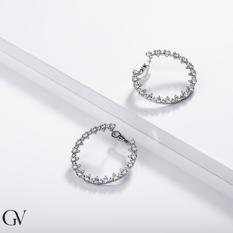 Boucles d'oreilles créoles en Or Blanc 18k avec Diamants pour femme