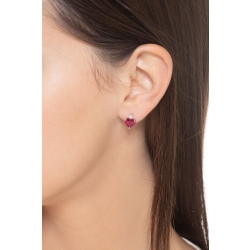 Boucles d’oreilles en or blanc 18K avec rubis en cœur et diamants 2