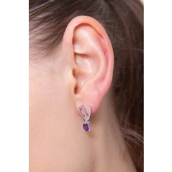 Boucles d oreilles en or blanc 18K avec améthystes et diamants 2
