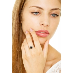 Bague solitaire en or blanc 18 carats avec diamant noir 2