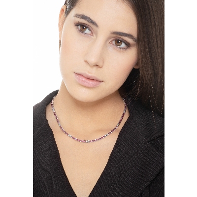 Collier tennis en or blanc 18 carats avec rubis et diamants 