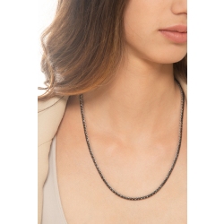 Collier tennis pyramide en or blanc 18 carats avec diamants noirs  2