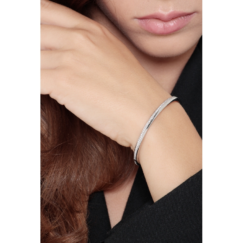 Bracelet rigide en or blanc avec diamants