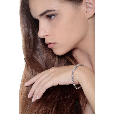 Bracelet fantaisie femme en or blanc diamanté 18k cm 19