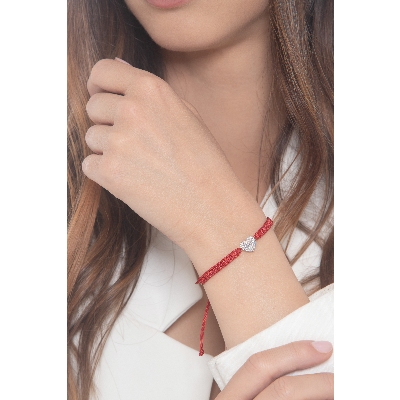 Bracelet cordon rouge avec cœur en or blanc 18k et diamants