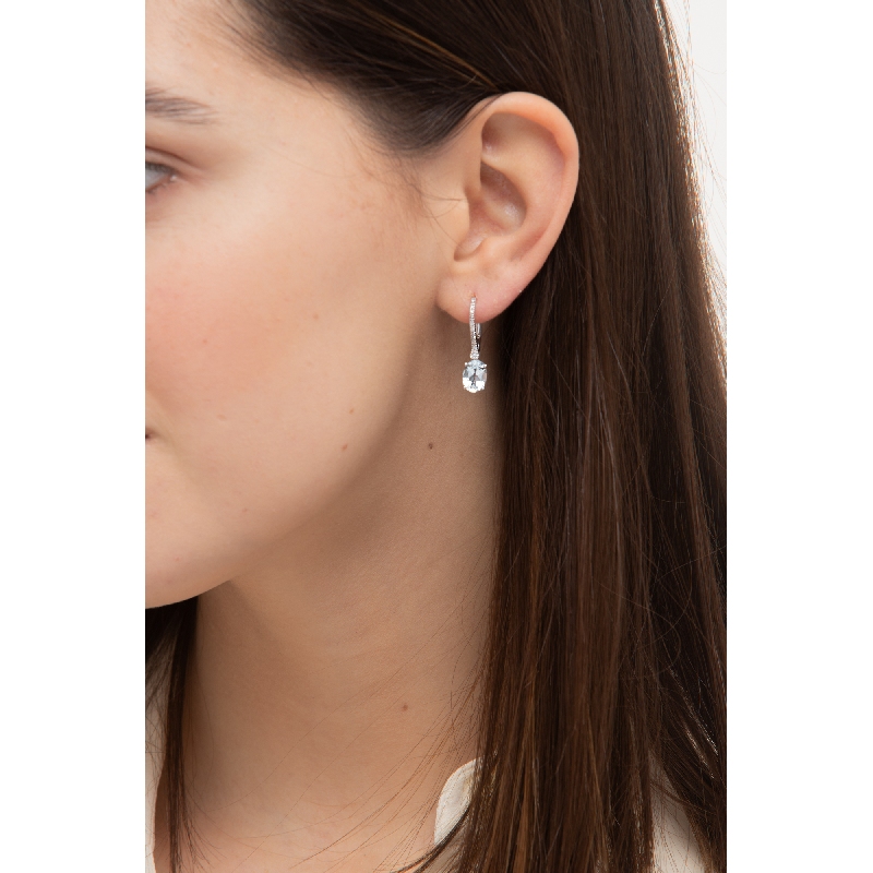 Boucles oreilles en or blanc 18 carats avec aigue marine et diamants MM8X6