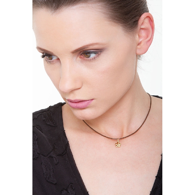 Pendentif fleur bombée en or jaune 18k