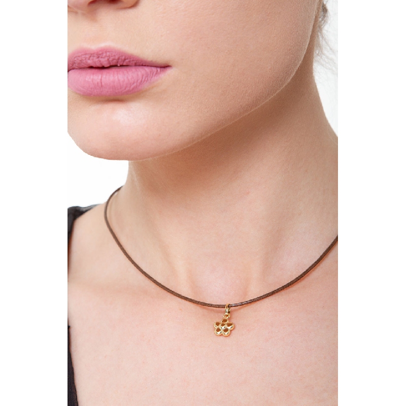 Pendentif fleur bombée en or jaune 18k