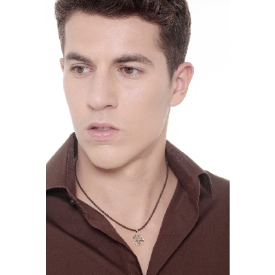 Pendentif en or blanc et jaune 18 carats avec rose des vents